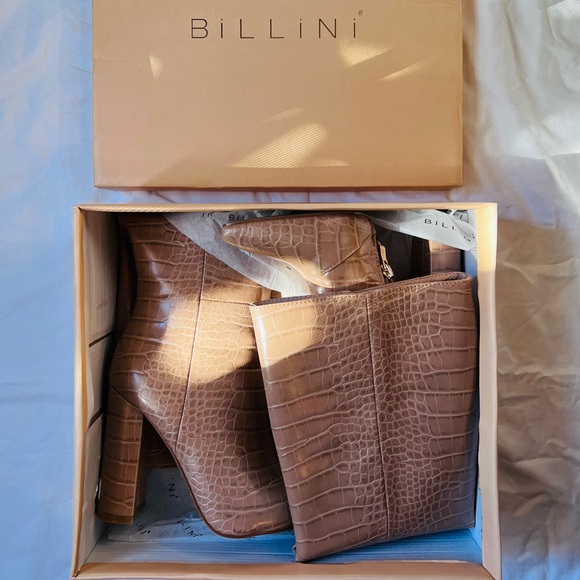 Billini “MILLA” Nude Croc Boots - Picture 3 of 7